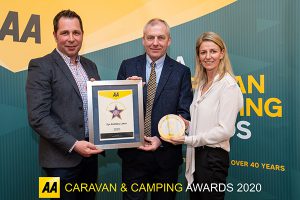 Eye Kettleby Lakes receives AA award Campsite of the Year 2019-2020 for England